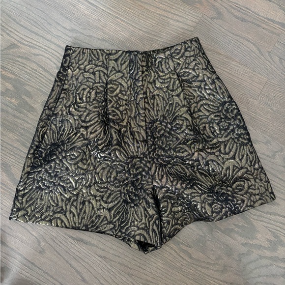 Zara NWOT Gold Black High Waist Brocade Micro Shorts Size XS - Picture 9 of 10